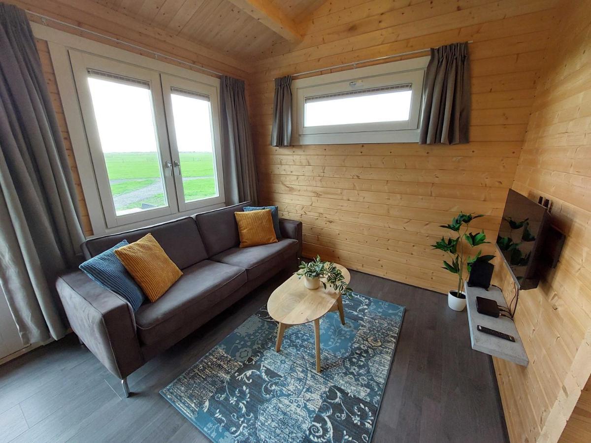 Vakantiehuisje Vlakbij Leeuwarden, Swichumer Pleats Bagian luar foto